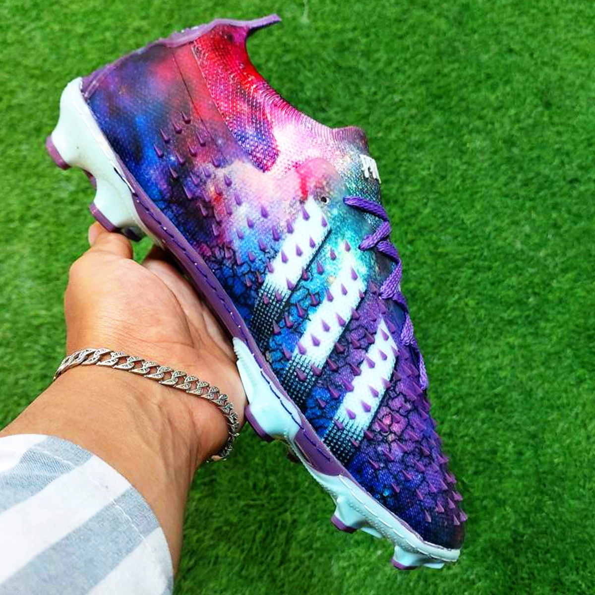 کفش فوتبال آدیداس پردیتور طرح اصلی Adidas Predator FG MG Purple Blue Red