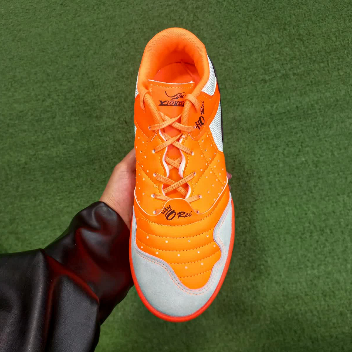 کفش فوتسال اتلتا طرح اصلی Athleta O-Rei T003 IC White Orange