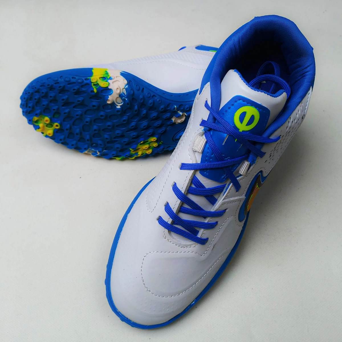 کفش چمن مصنوعی نایک تمپو چرم طبیعی  Nike Tiempo legend 9 White Blue