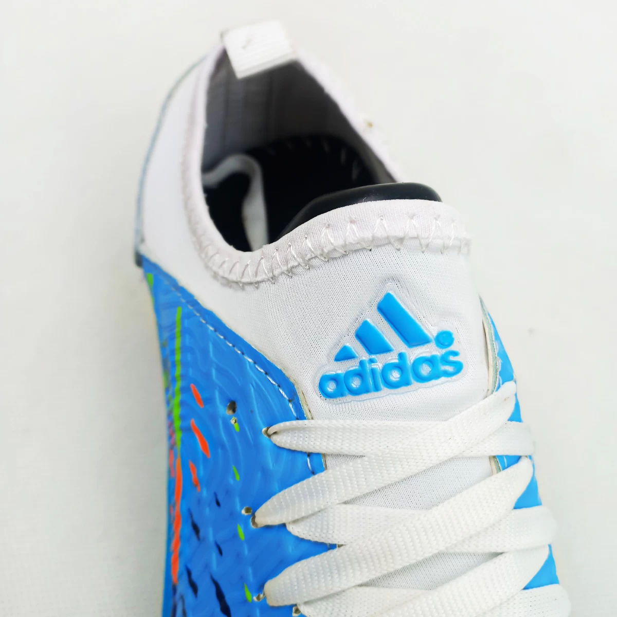 کفش چمن مصنوعی آدیداس پردیتور Adidas Predator  Blue White