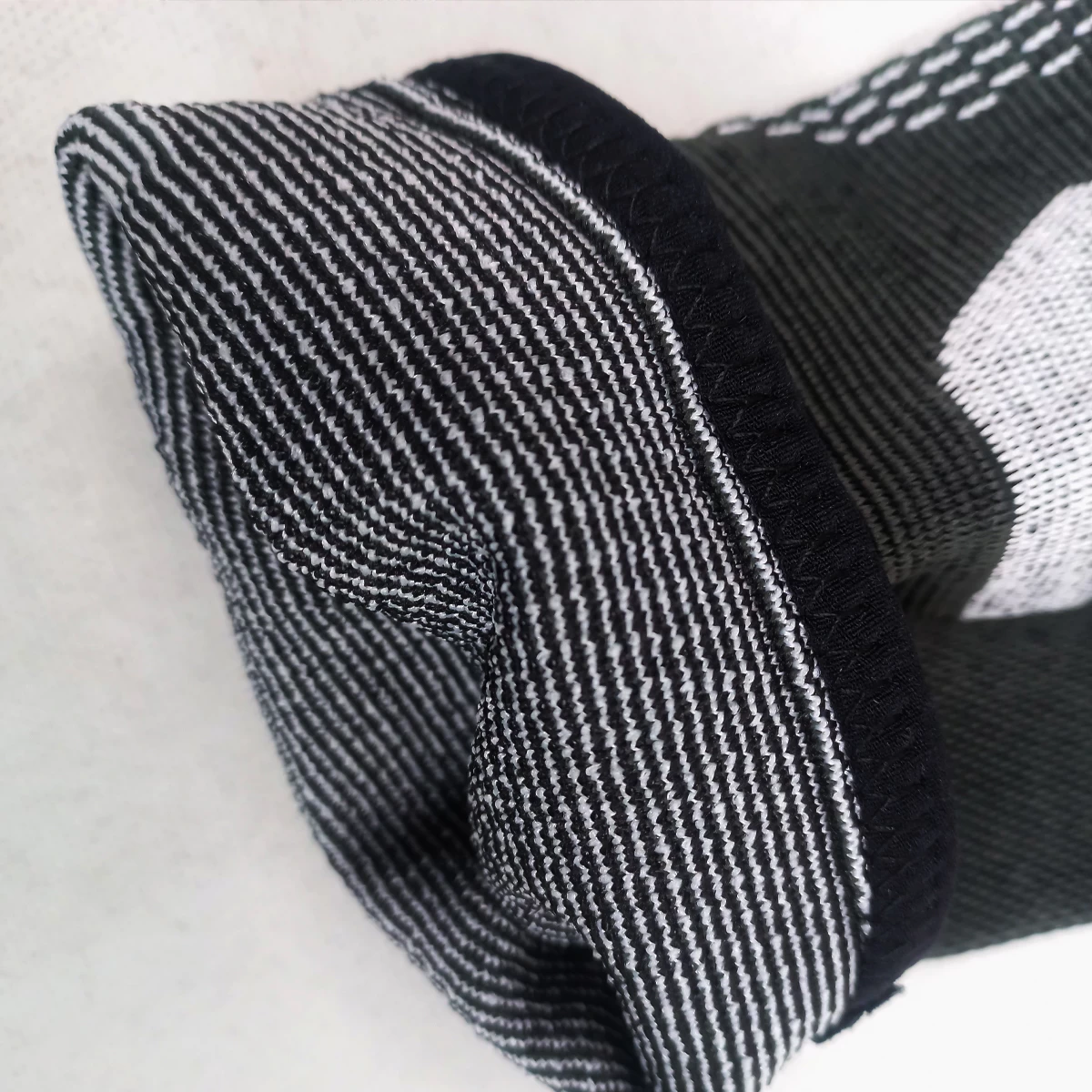 زانوبند طبی مدل Knee Support