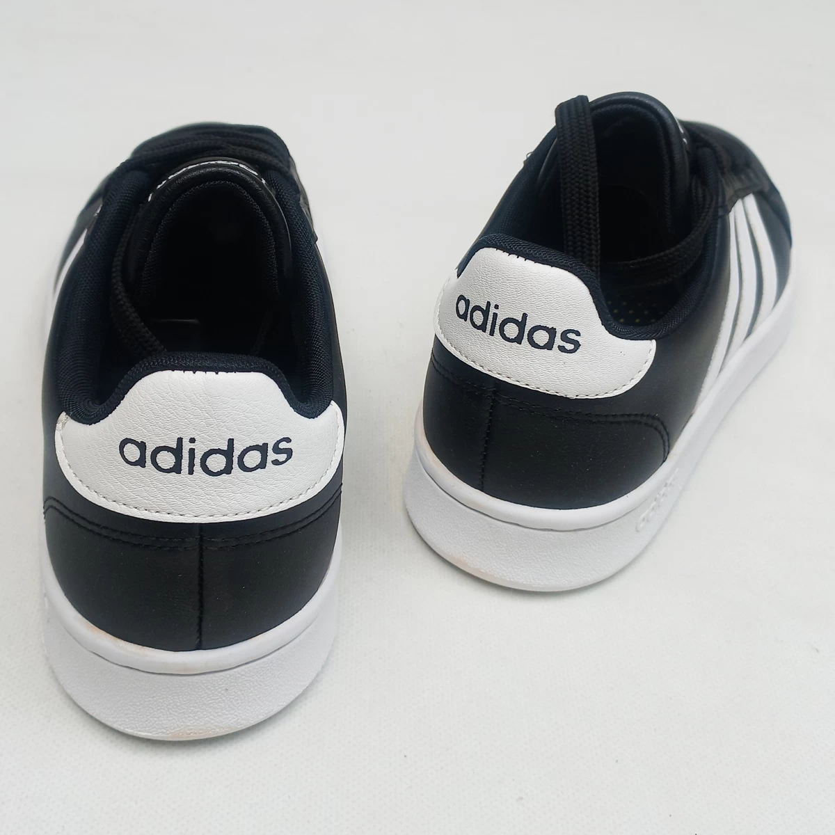 کتانی آدیداس استن اسمیت Adidas Stan Smith 2001 Black White