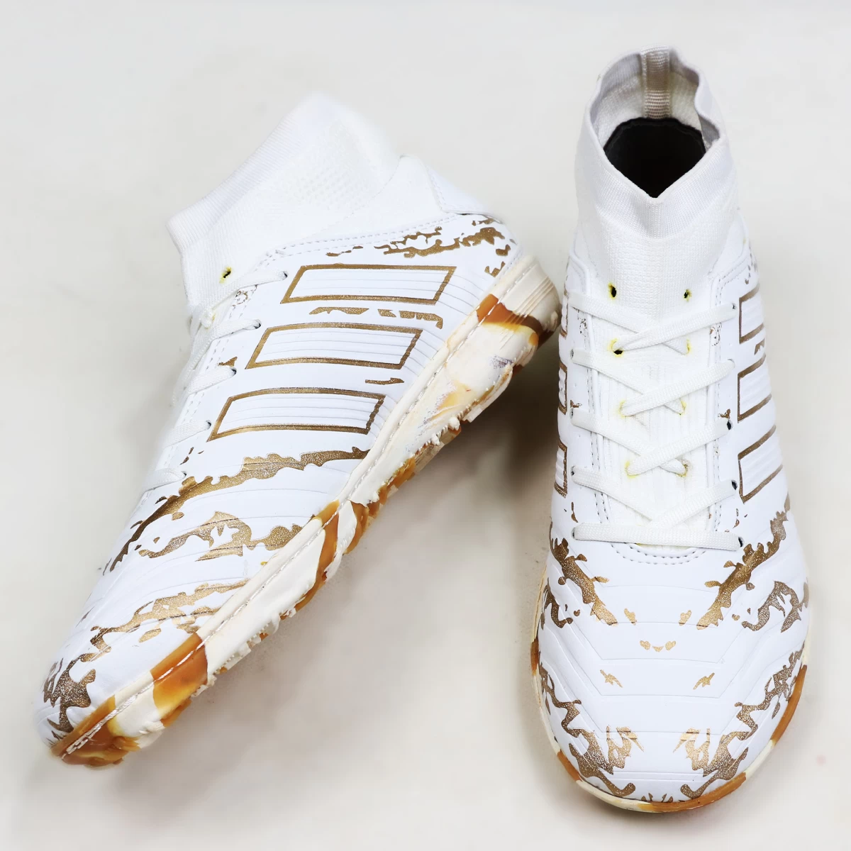 کفش چمن مصنوعی آدیداس پردیتور Adidas Predator White Yellow