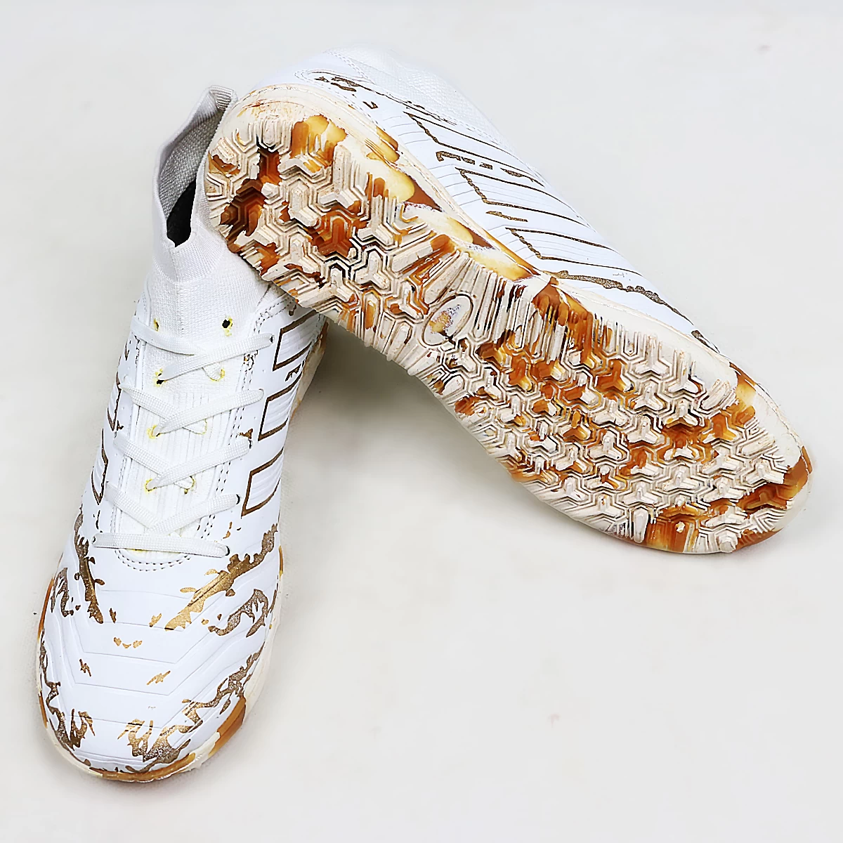 کفش چمن مصنوعی آدیداس پردیتور Adidas Predator White Yellow
