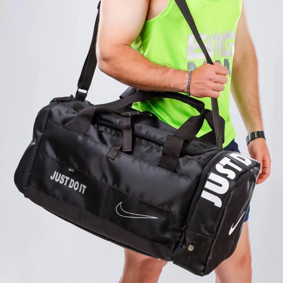 ساک ورزشی تفکیکی جاکفشی دار مدل Nike Just Do It