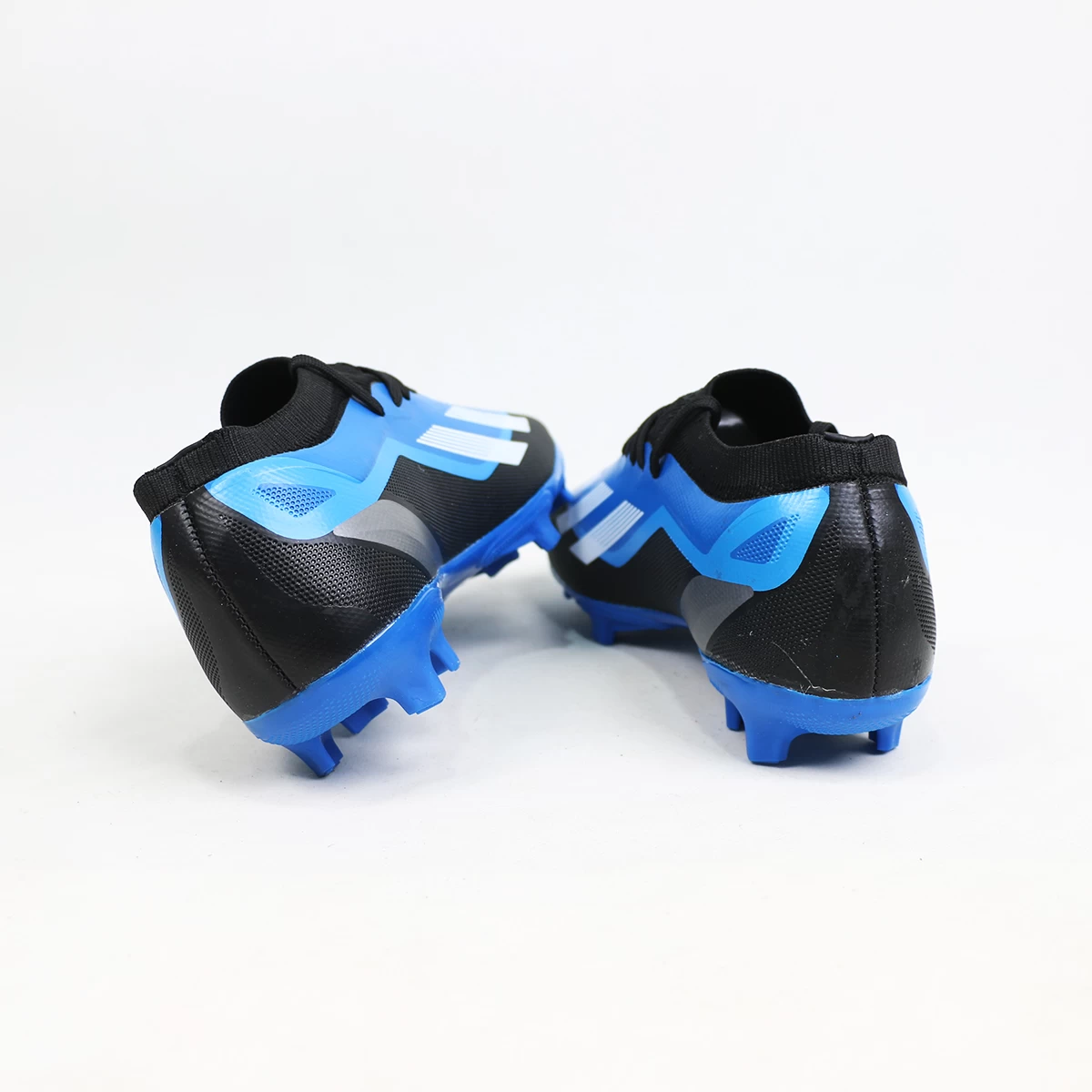 کفش فوتبال آدیداس مسی Adidas Messi Crazy Fast White Blue