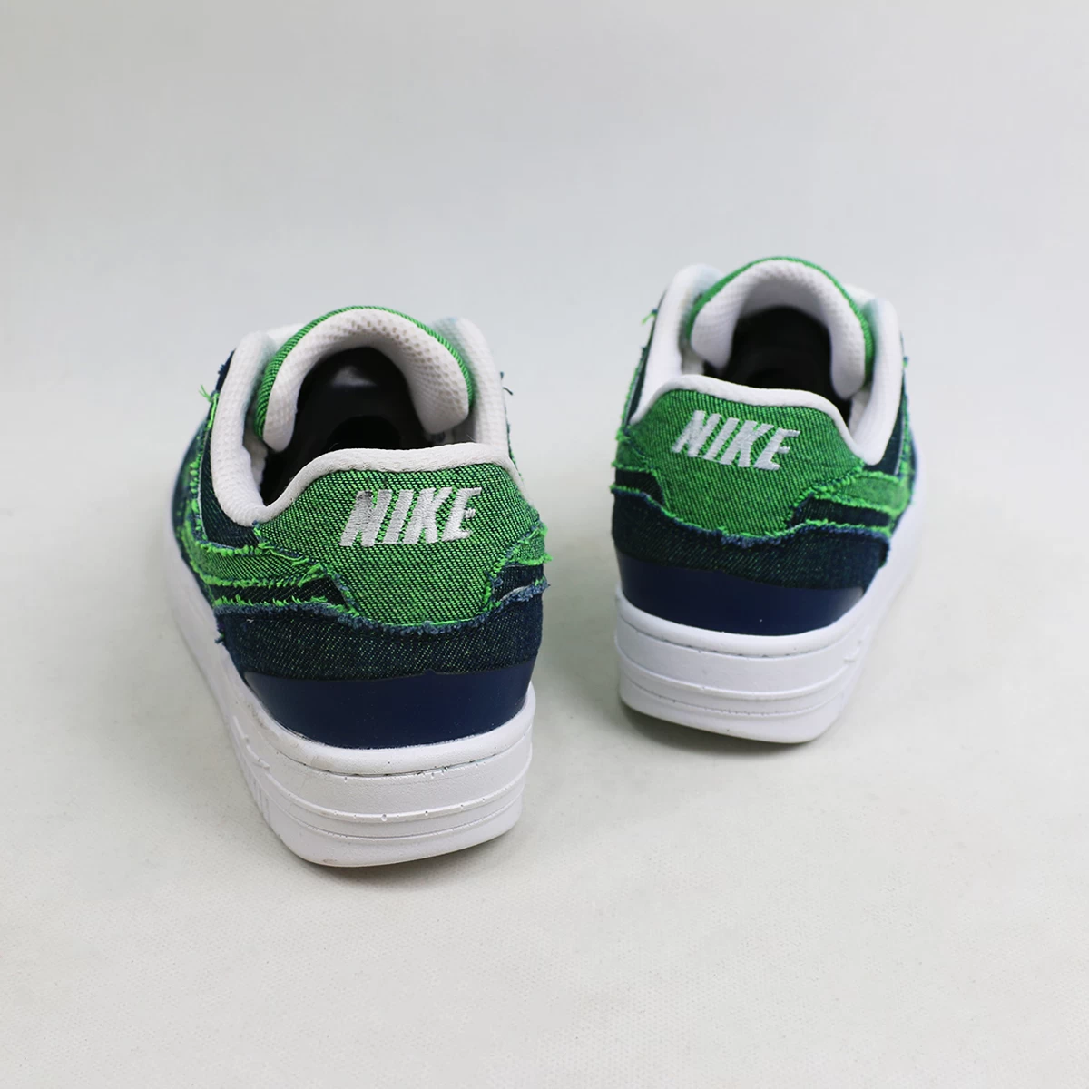 کتانی نایک ایرفورس Nike Air Force green