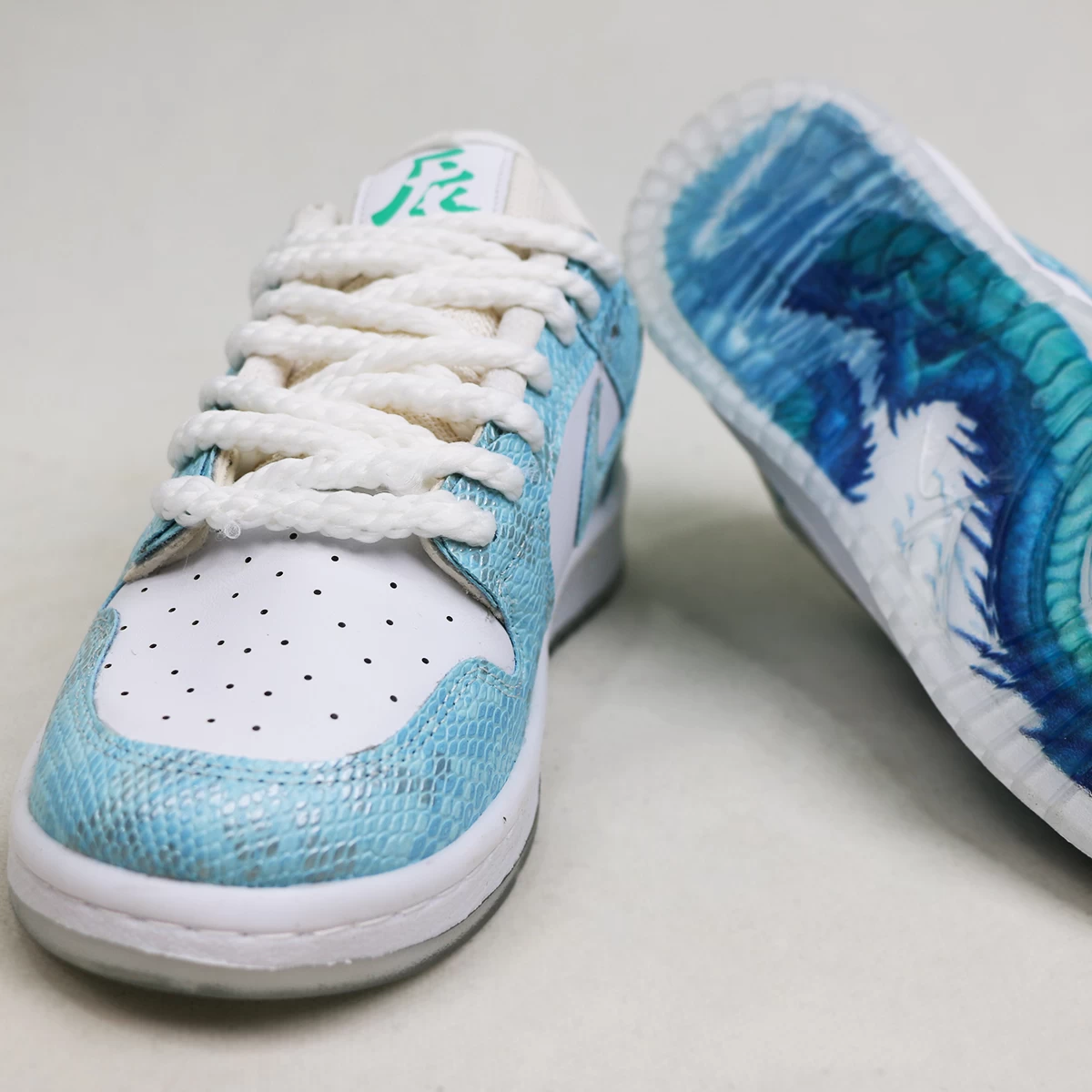 کتانی نایک دراگون فیروزه ای پوست ماری Nike Jordan Dragon