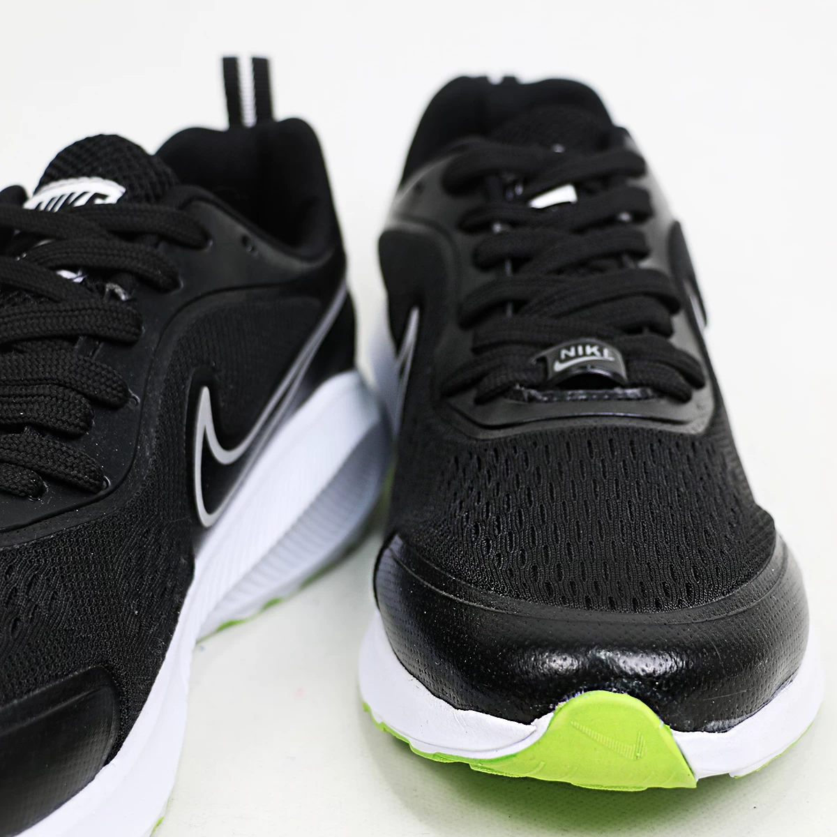 کتانی نایک زوم مشکی سبز Nike Zoom X Black