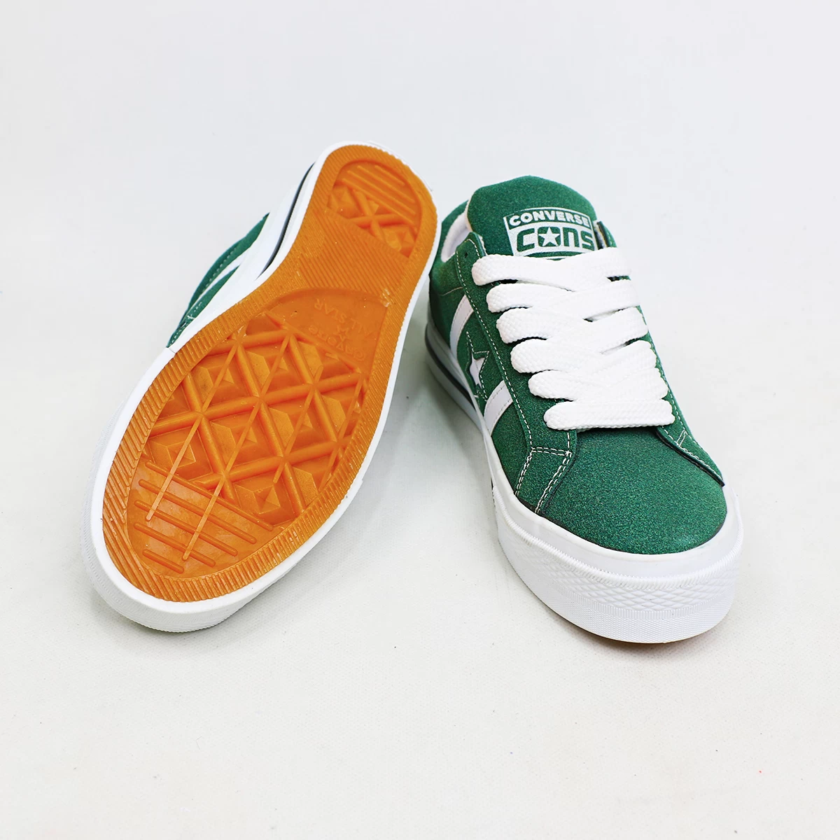 کتانی کانورس سبز سفید Converse