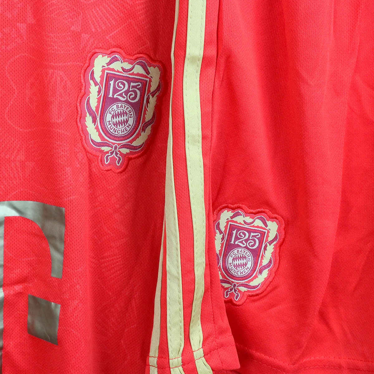 لباس شورت بایرن مونیخ  Bayern Munchen 125 Years