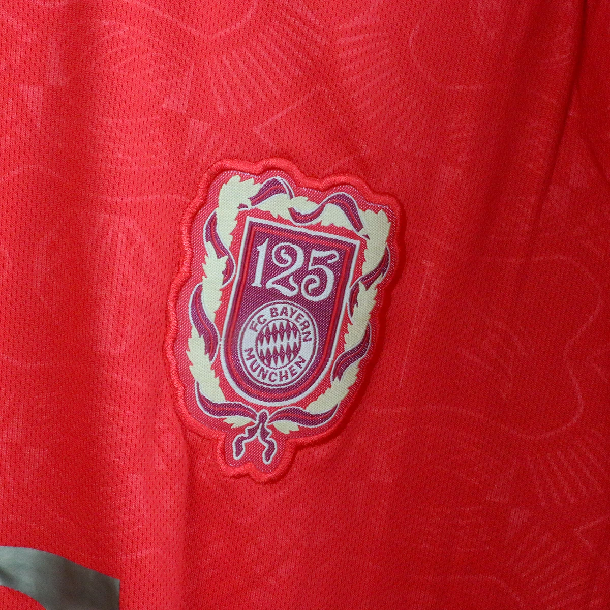 لباس شورت بایرن مونیخ  Bayern Munchen 125 Years