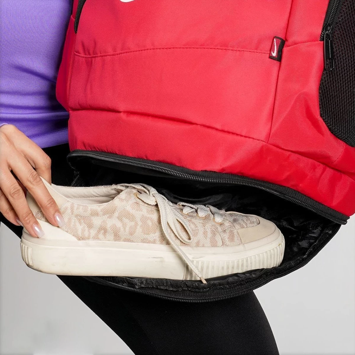 کوله پشتی جاکفشی دار نایک سه زیپ Nike