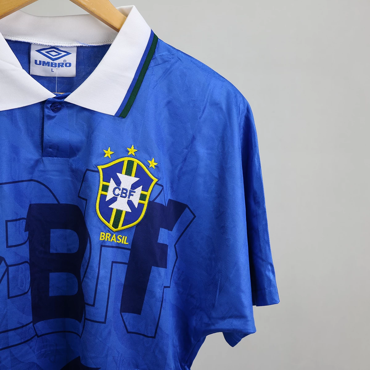 لباس نوستالژی برزیل پلیری Brazil Away 1992