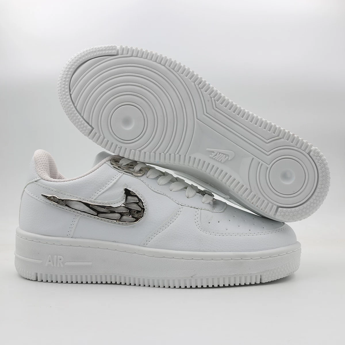 کتانی نایک جردن سفید Nike Air Jordan