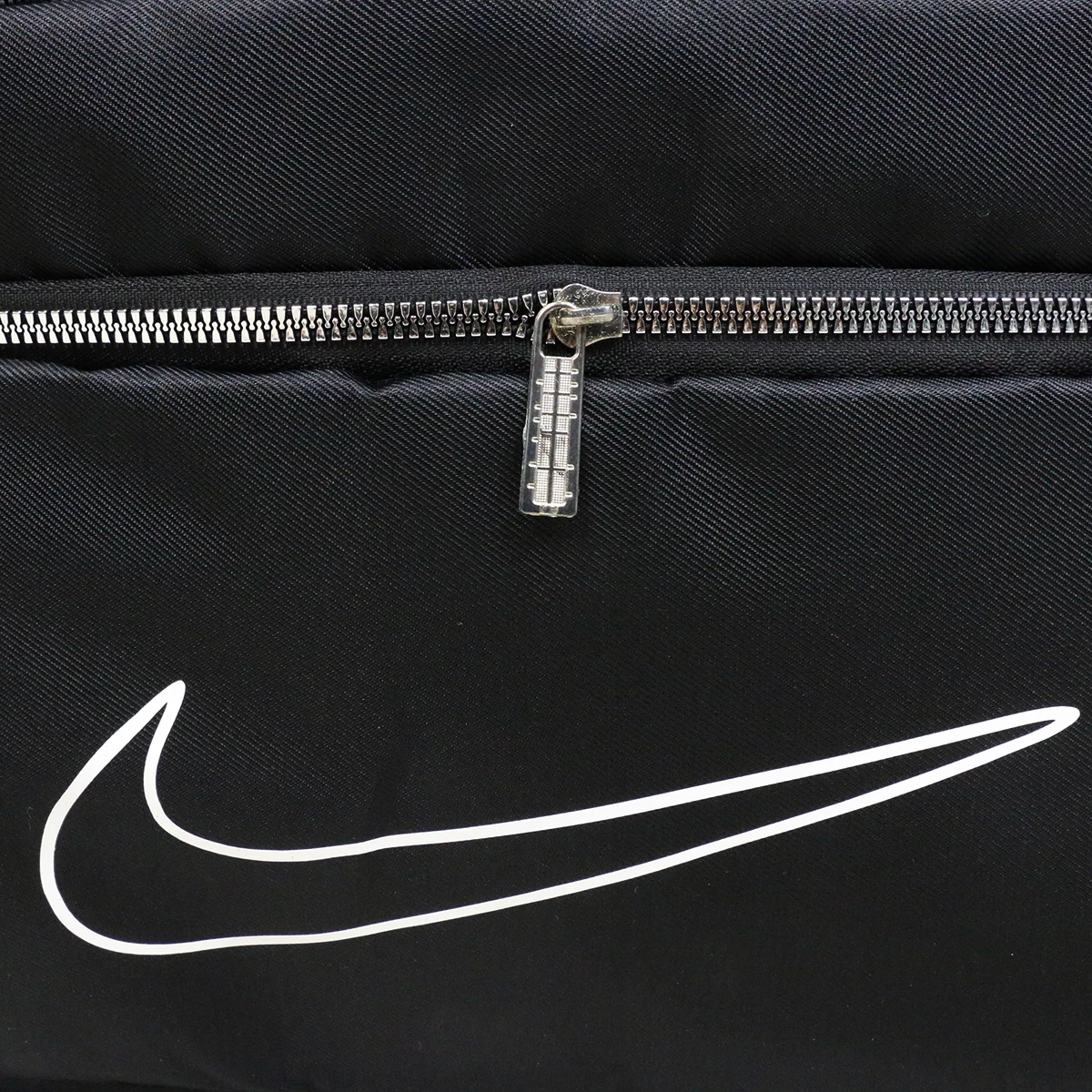 ساک ورزشی زیپ فلزی کچراه مدل Nike
