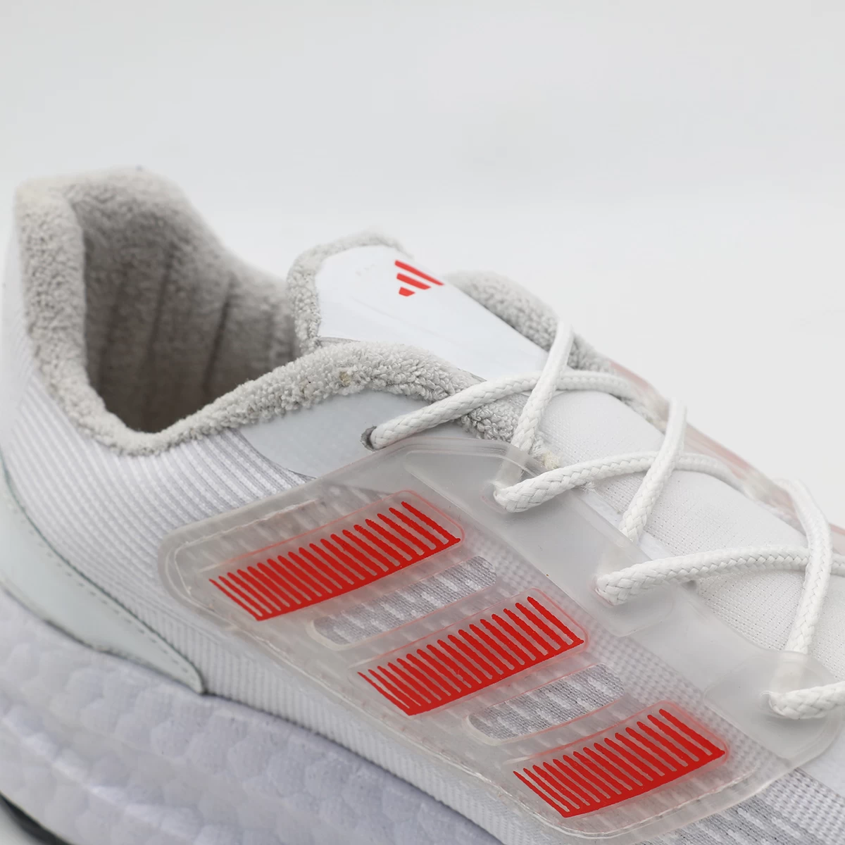 کتانی آدیداس اولترا بوست سفید قرمز Adidas Ultra Boost White