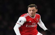 Mesut Ozil و کفش جدید آدیداس